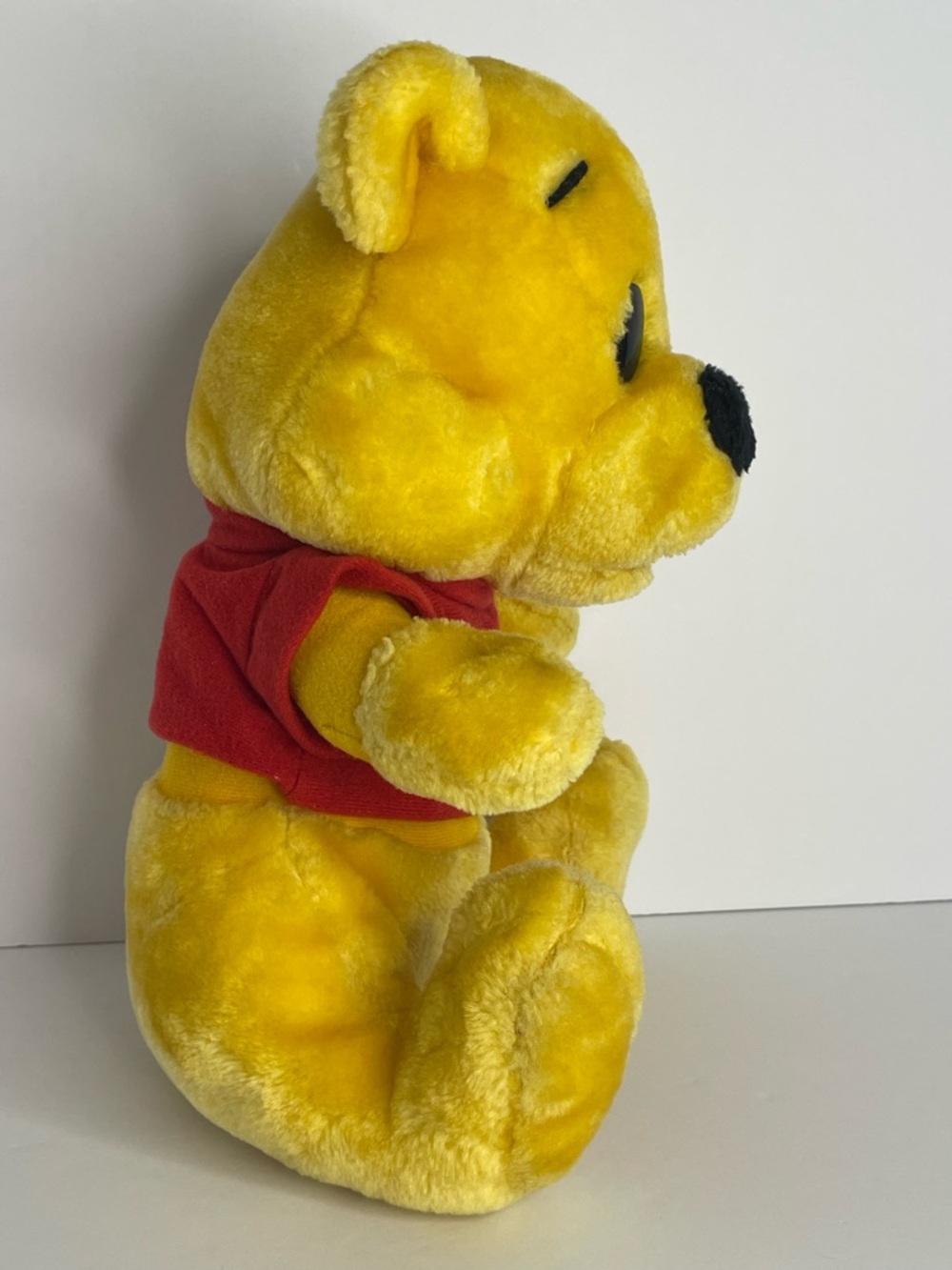 Vintage Winnie The Pooh Plush Large Plastic Eyes Red Shirt 80s 90s ✔️Description - Picture 4 of 12